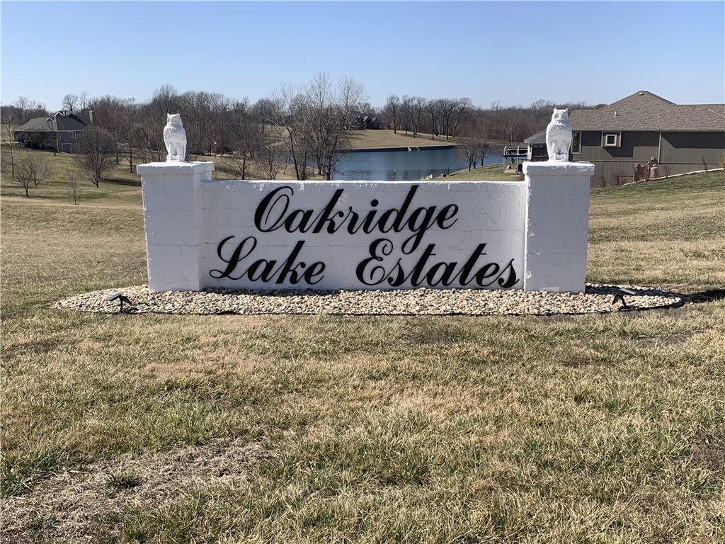 Oakridge Lake Est Real Estate Listings Main Image