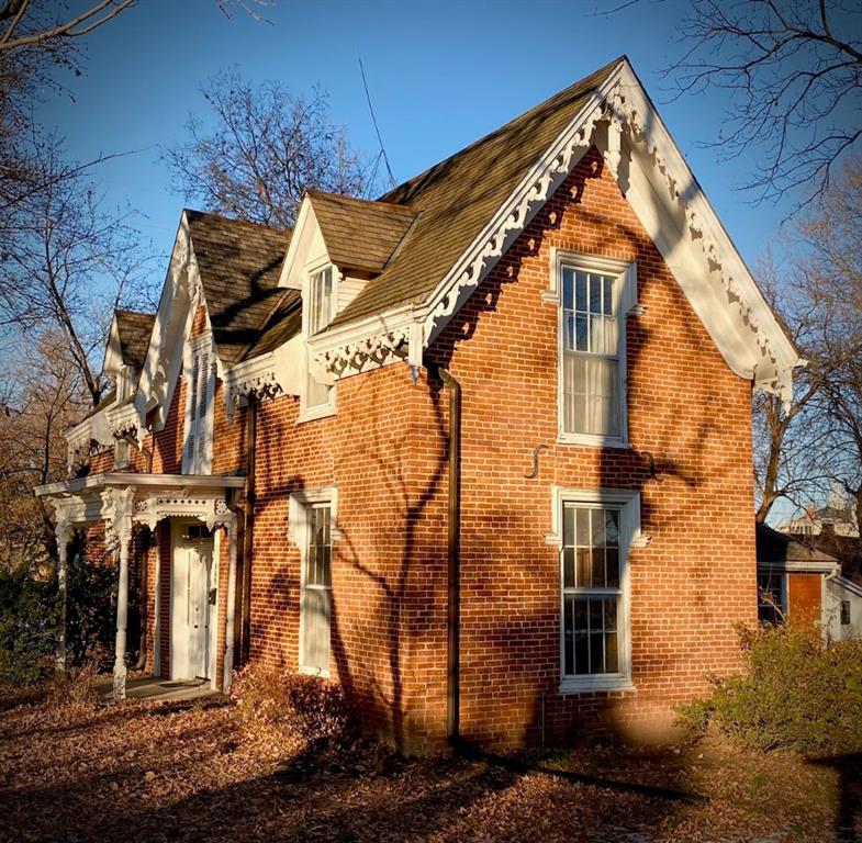 316 S Spring Street Property Photo 9