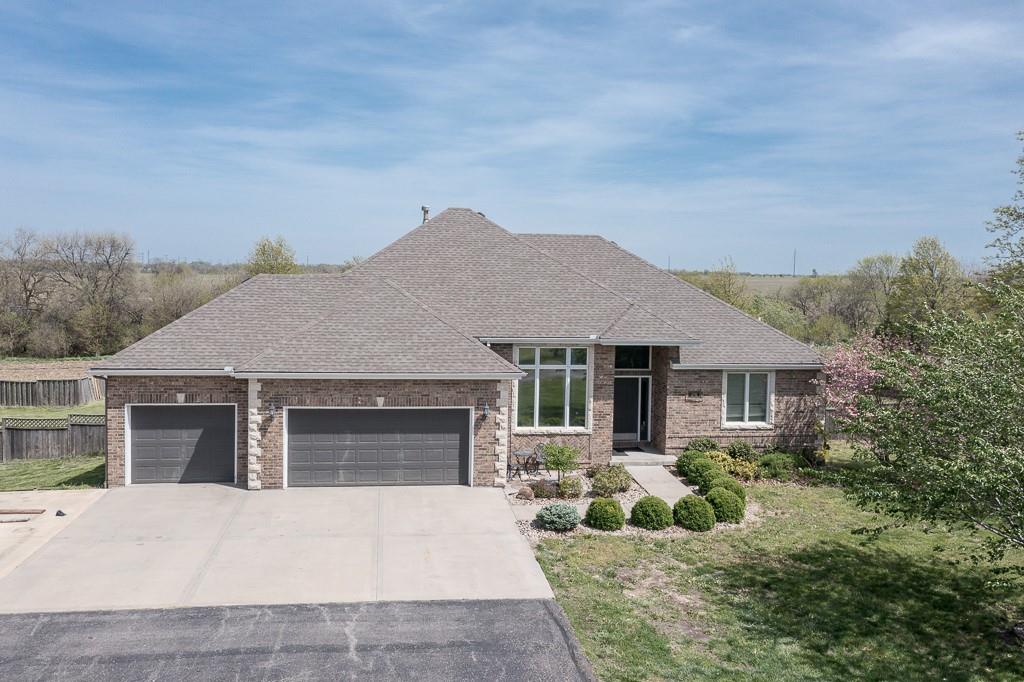 22594 155th Street Property Photo 1