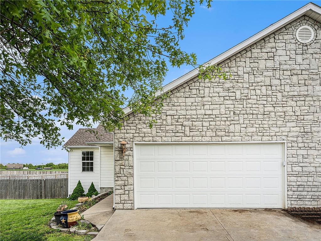 2010 Rock Creek Court Property Photo 1