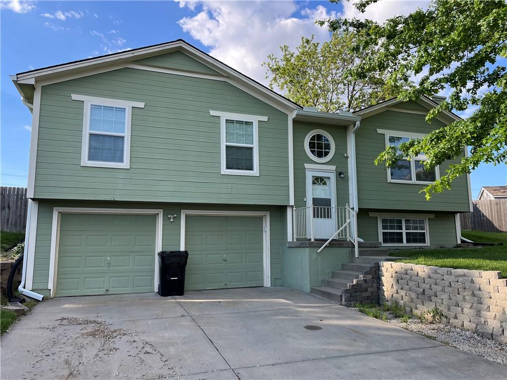 20242 E 17th Street Court Property Photo 1