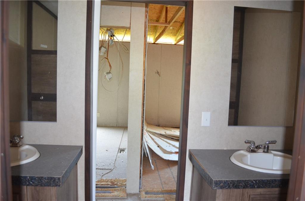 J Highway Property Photo 31