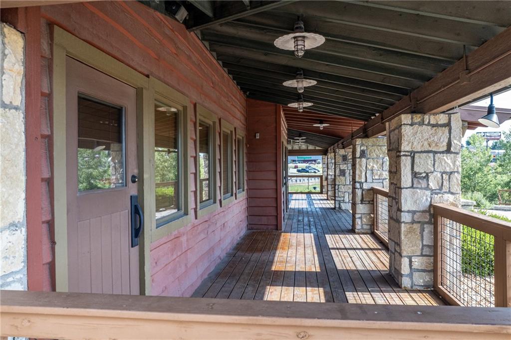 3704 Faraon Street Property Photo 10