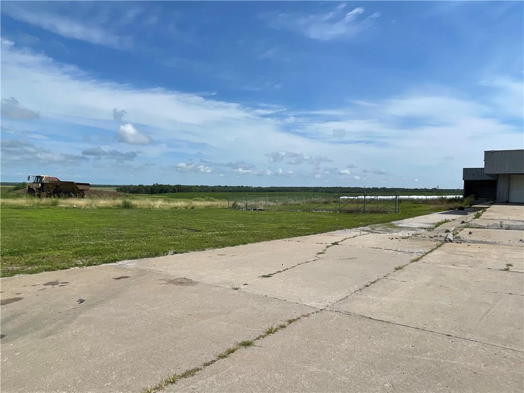 1661 Highway 13 Boulevard Property Photo 6