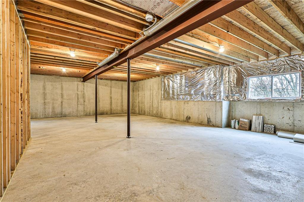 913 Nw Crestwood Drive Property Photo 31