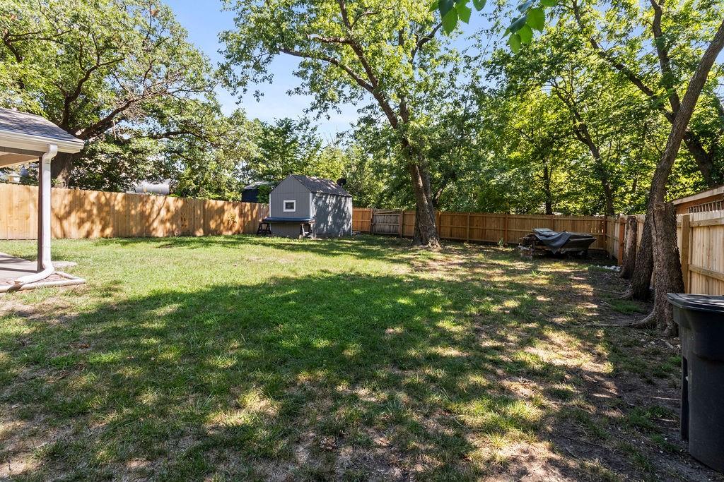 307 W Poplar Street Property Photo 26
