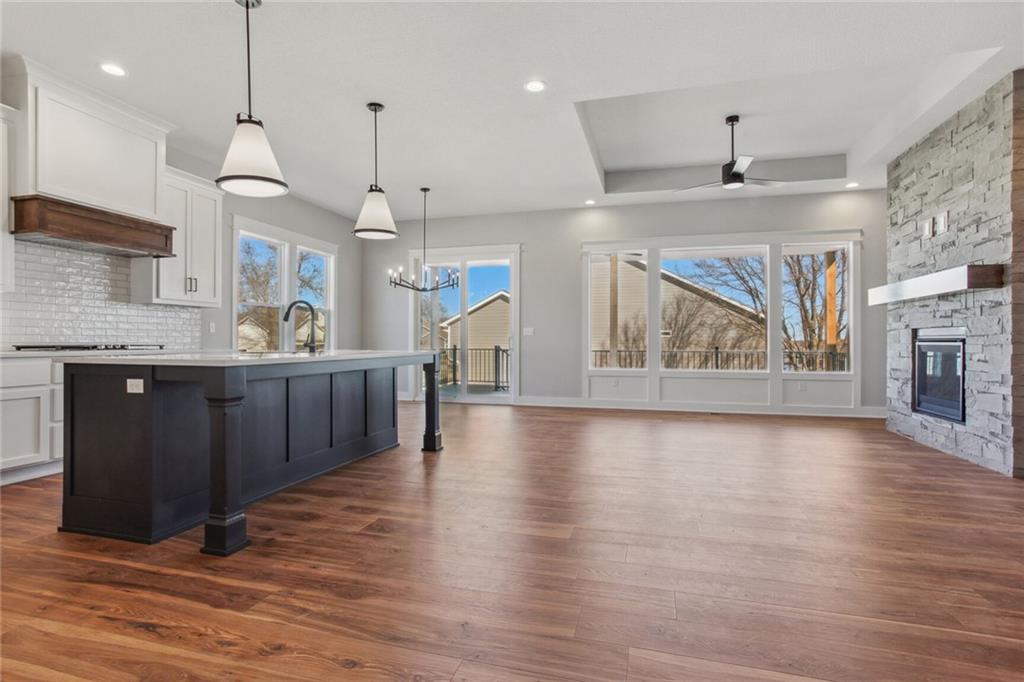 17175 S Heatherwood Street Property Photo 2