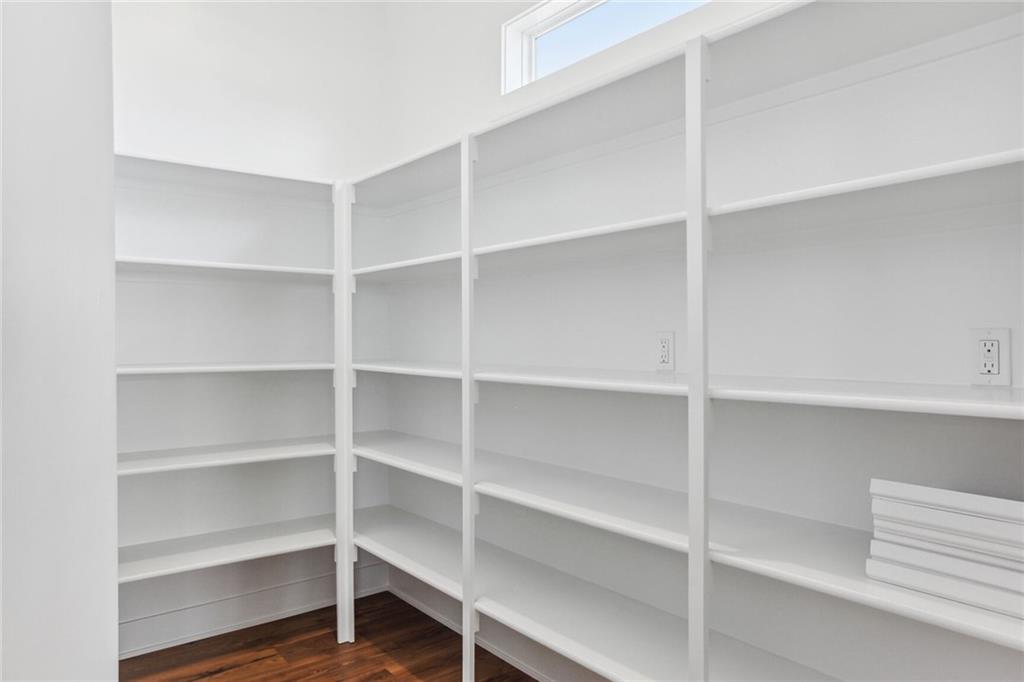 17175 S Heatherwood Street Property Photo 9
