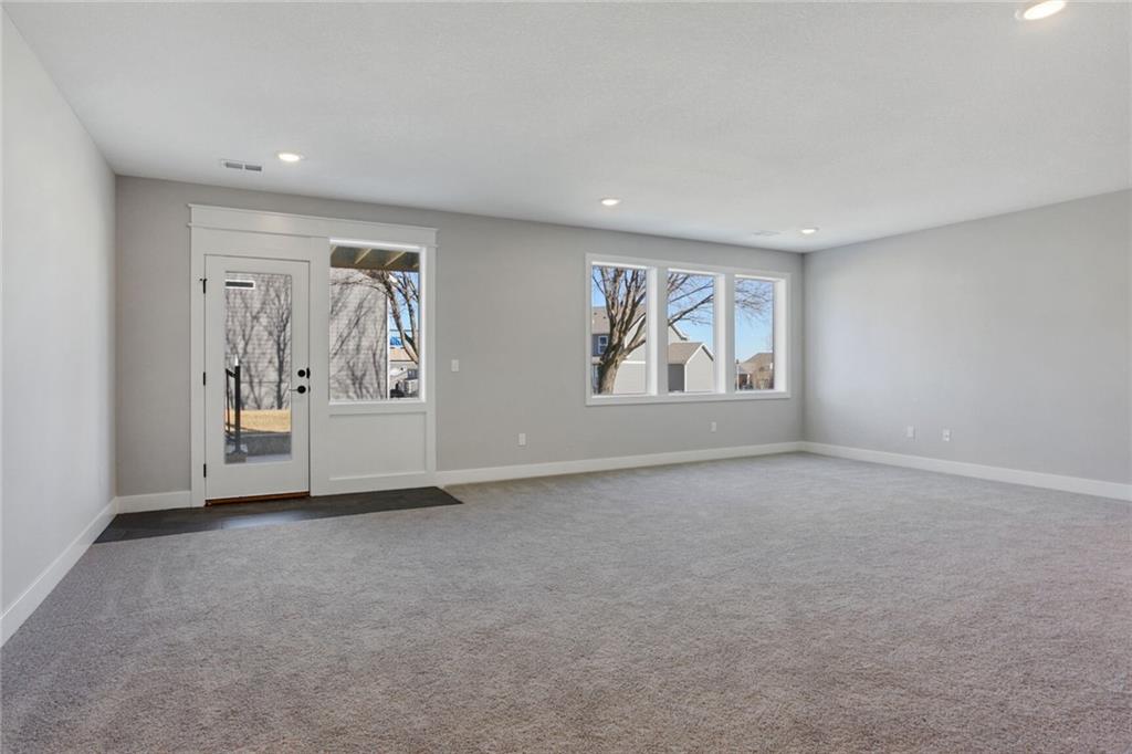17175 S Heatherwood Street Property Photo 19