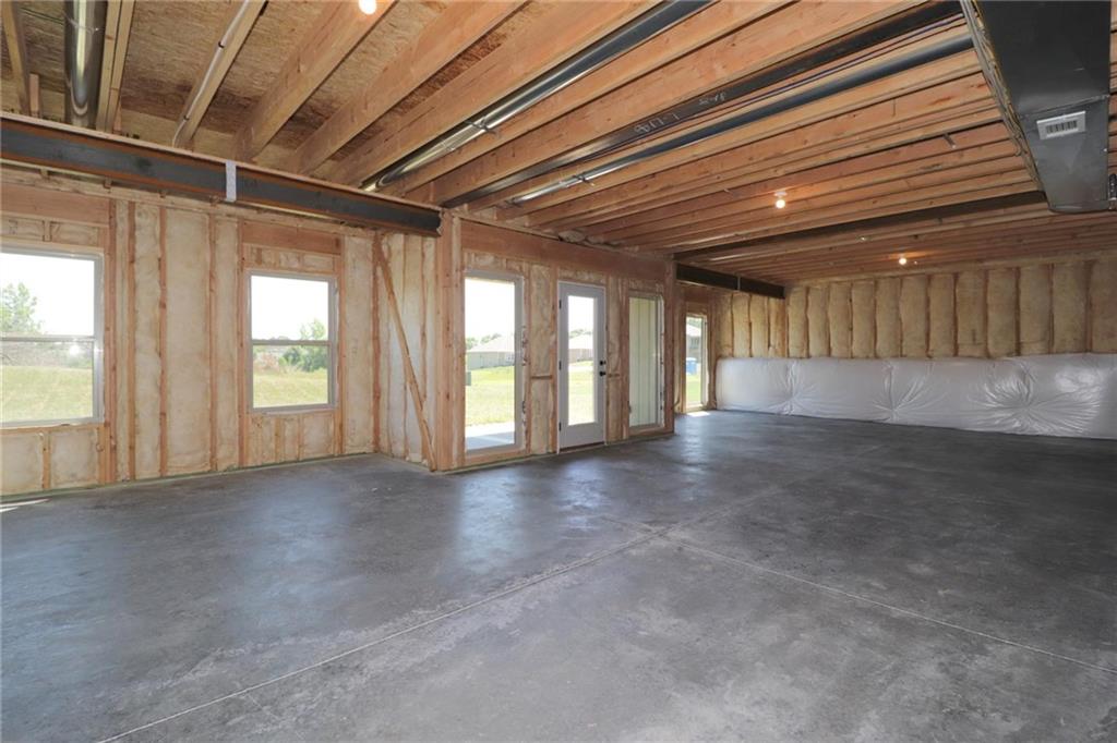 11437 N Auburndale Circle Property Photo 8