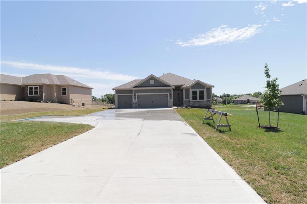 11437 N Auburndale Circle Property Photo 9