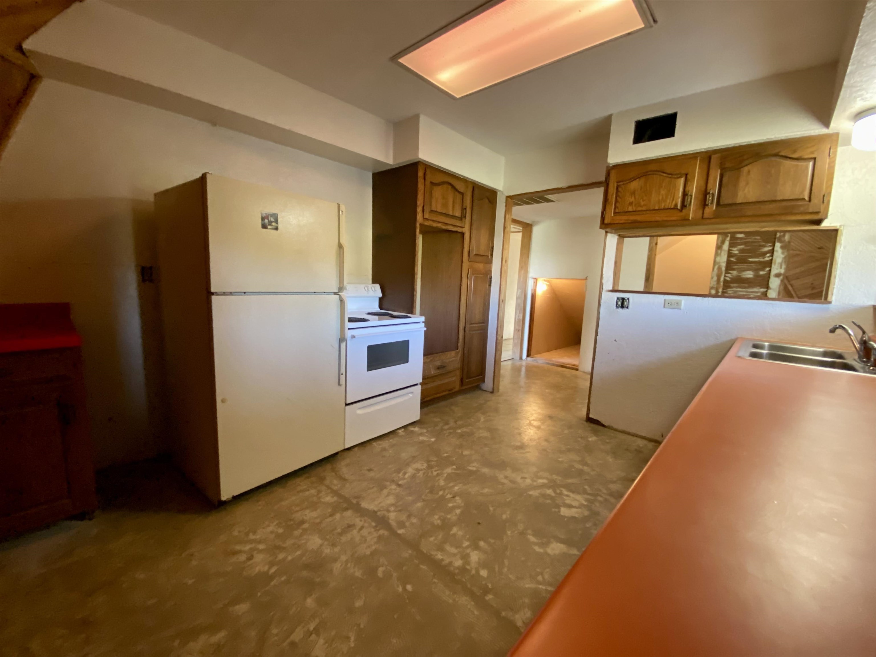 501 E Pecan Street Property Photo 10
