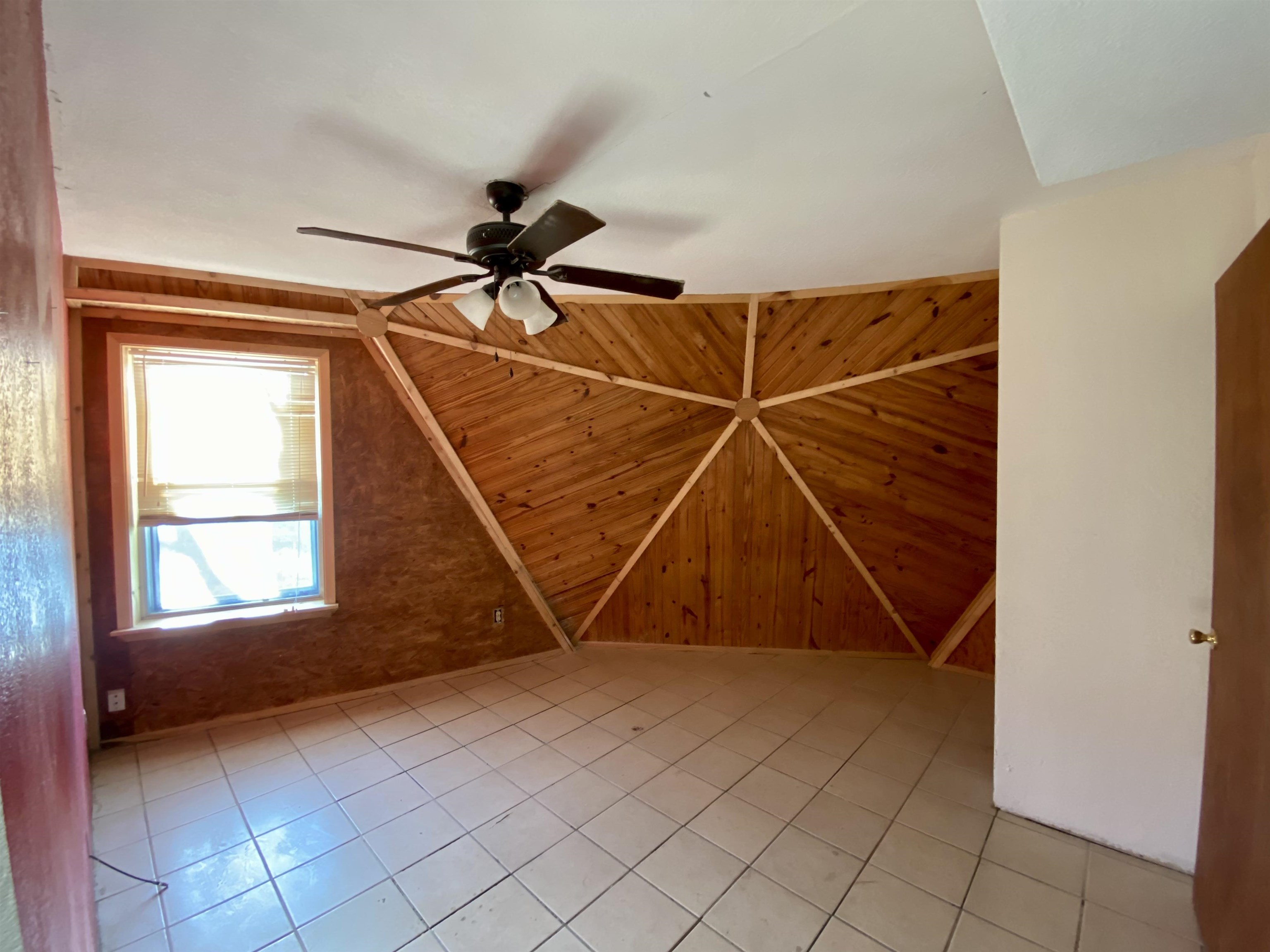 501 E Pecan Street Property Photo 16