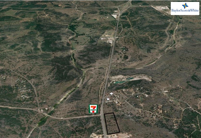 1428 S Us Highway 281 Property Photo 4