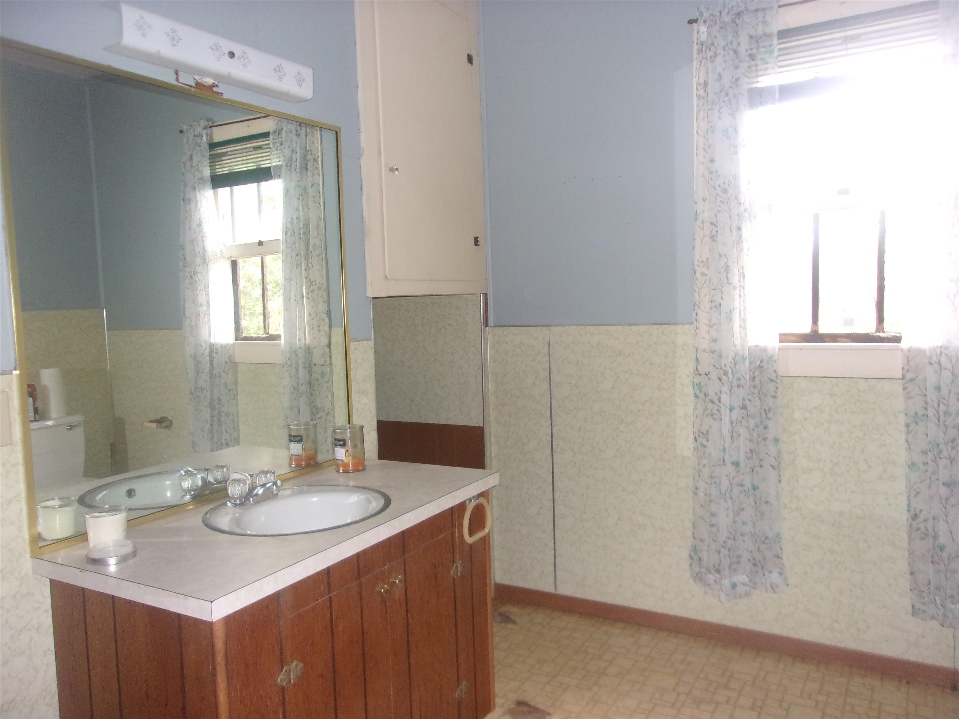 309 W Ollie Property Photo 10
