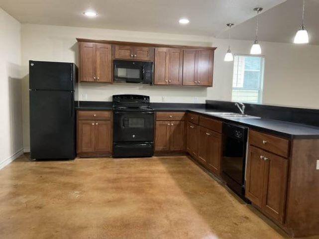 1607 Navajo Trl Property Photo 7