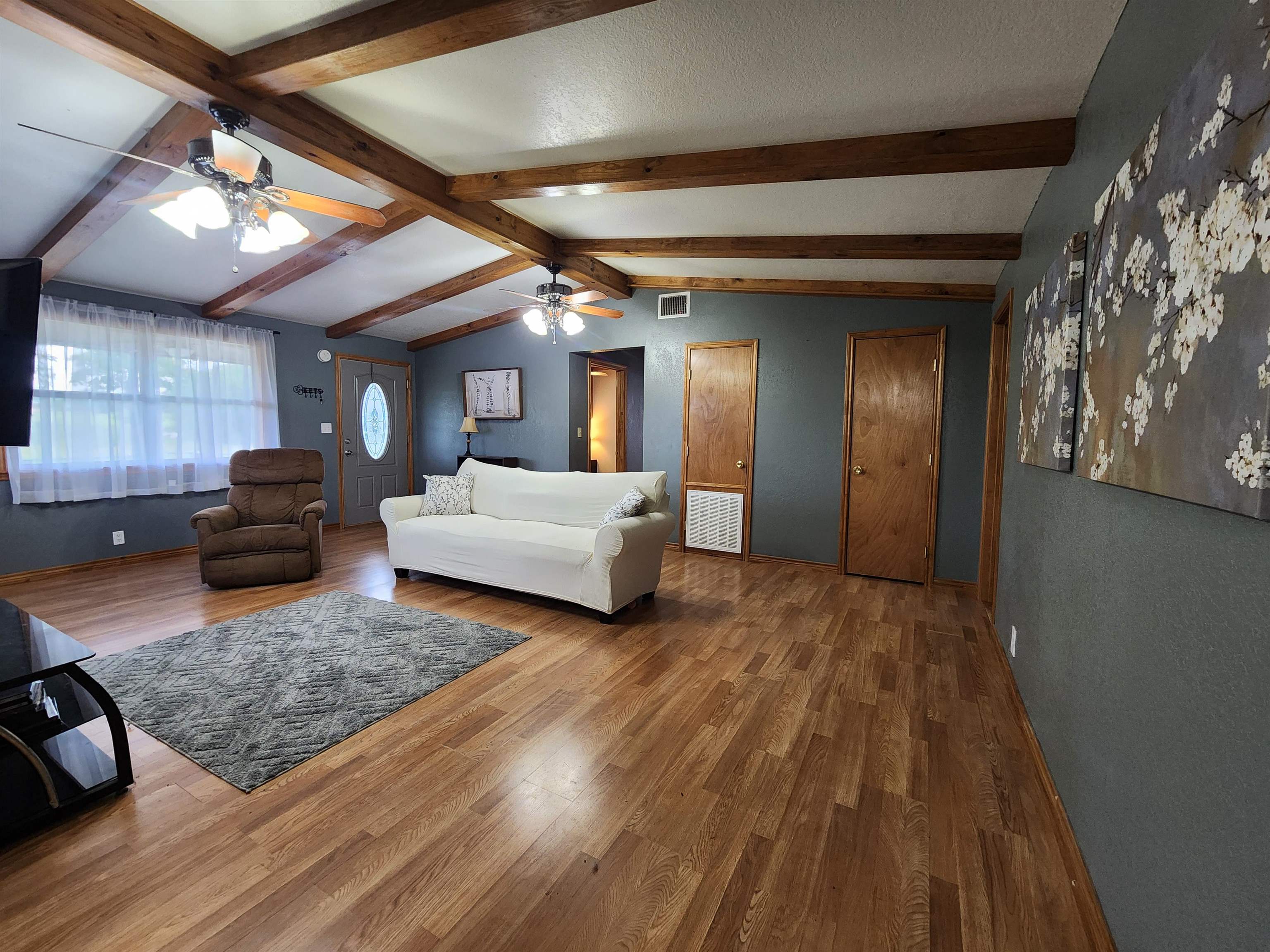 624 Cr 408d Property Photo 10