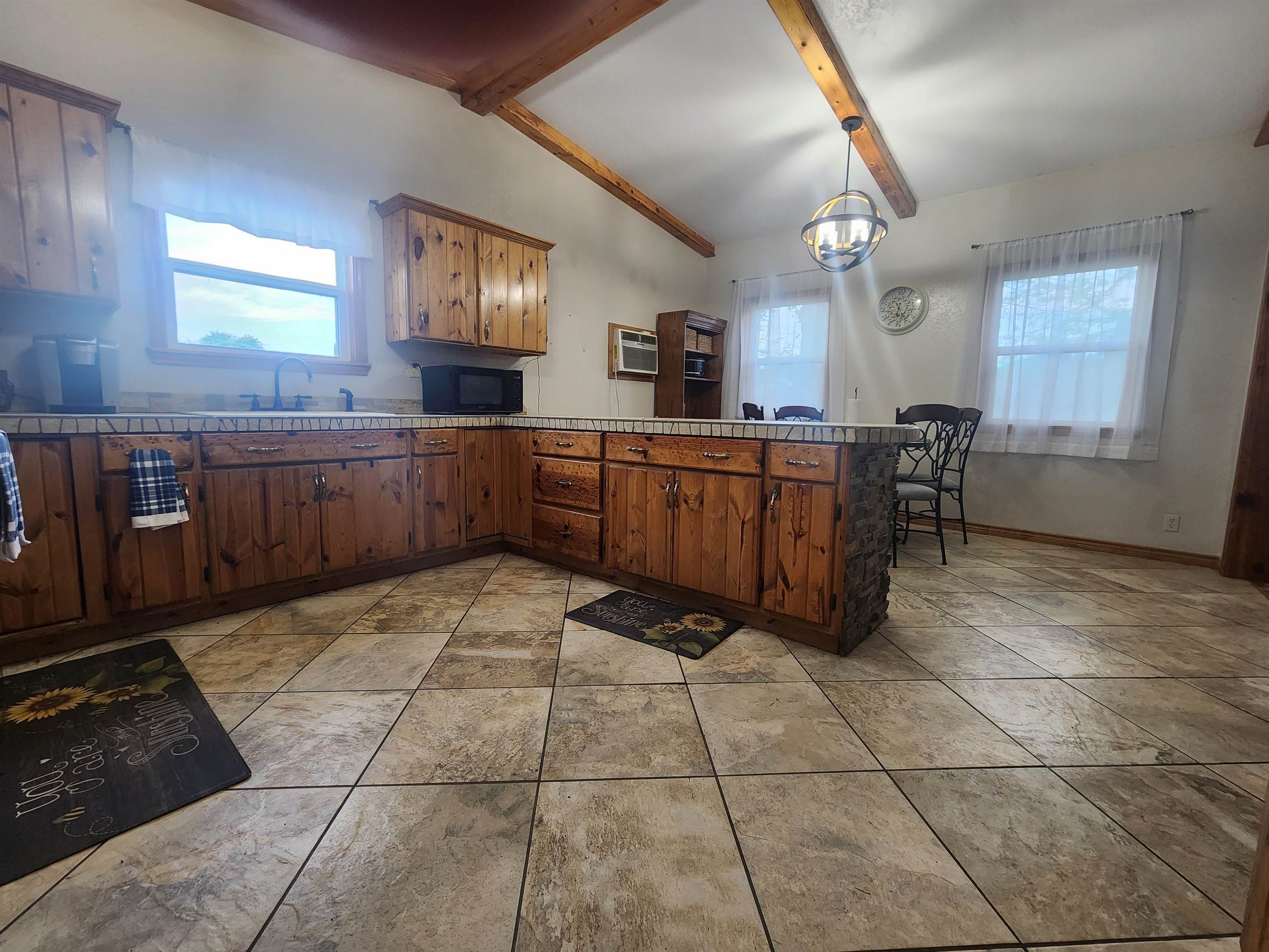 624 Cr 408d Property Photo 13