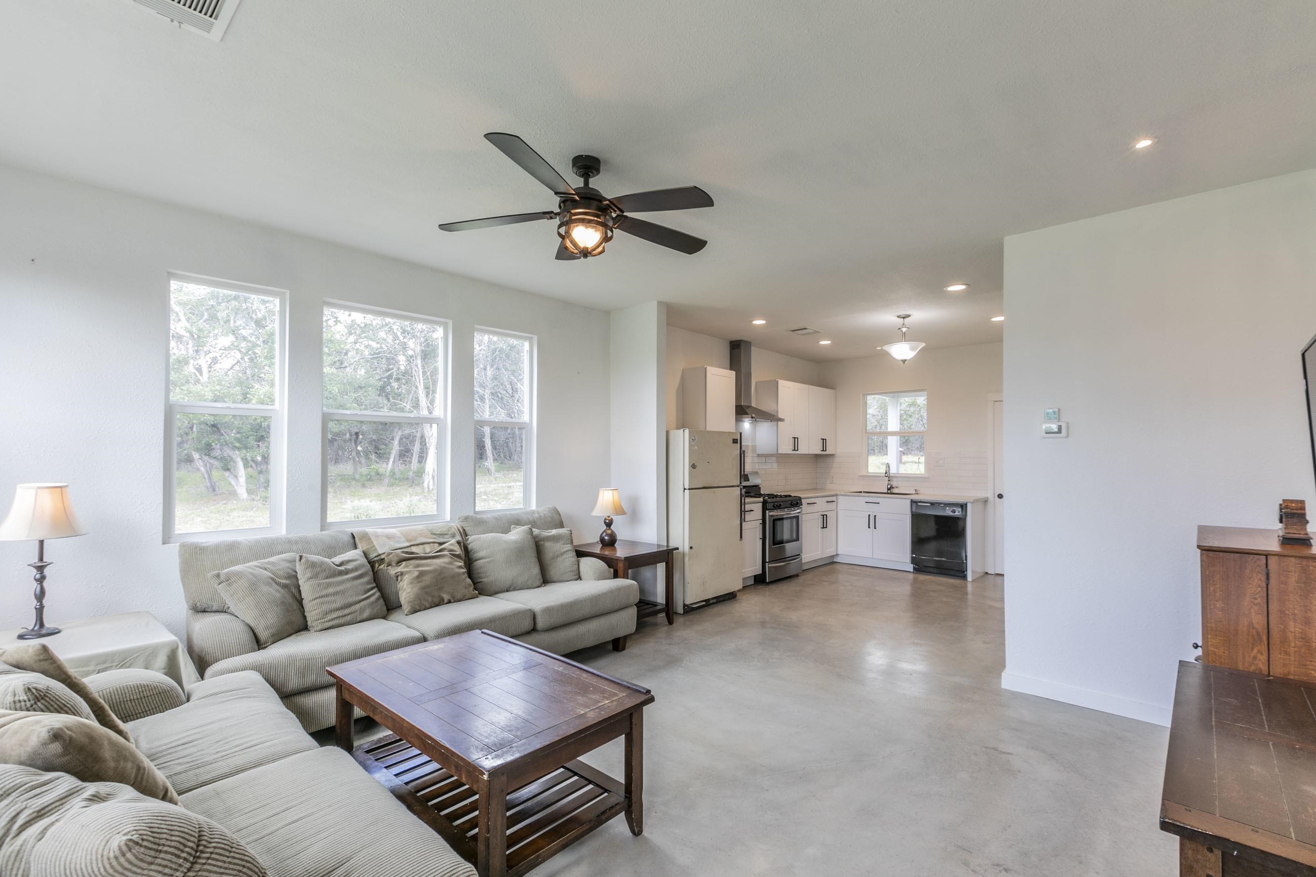 136 Jackie Lane Property Photo 8