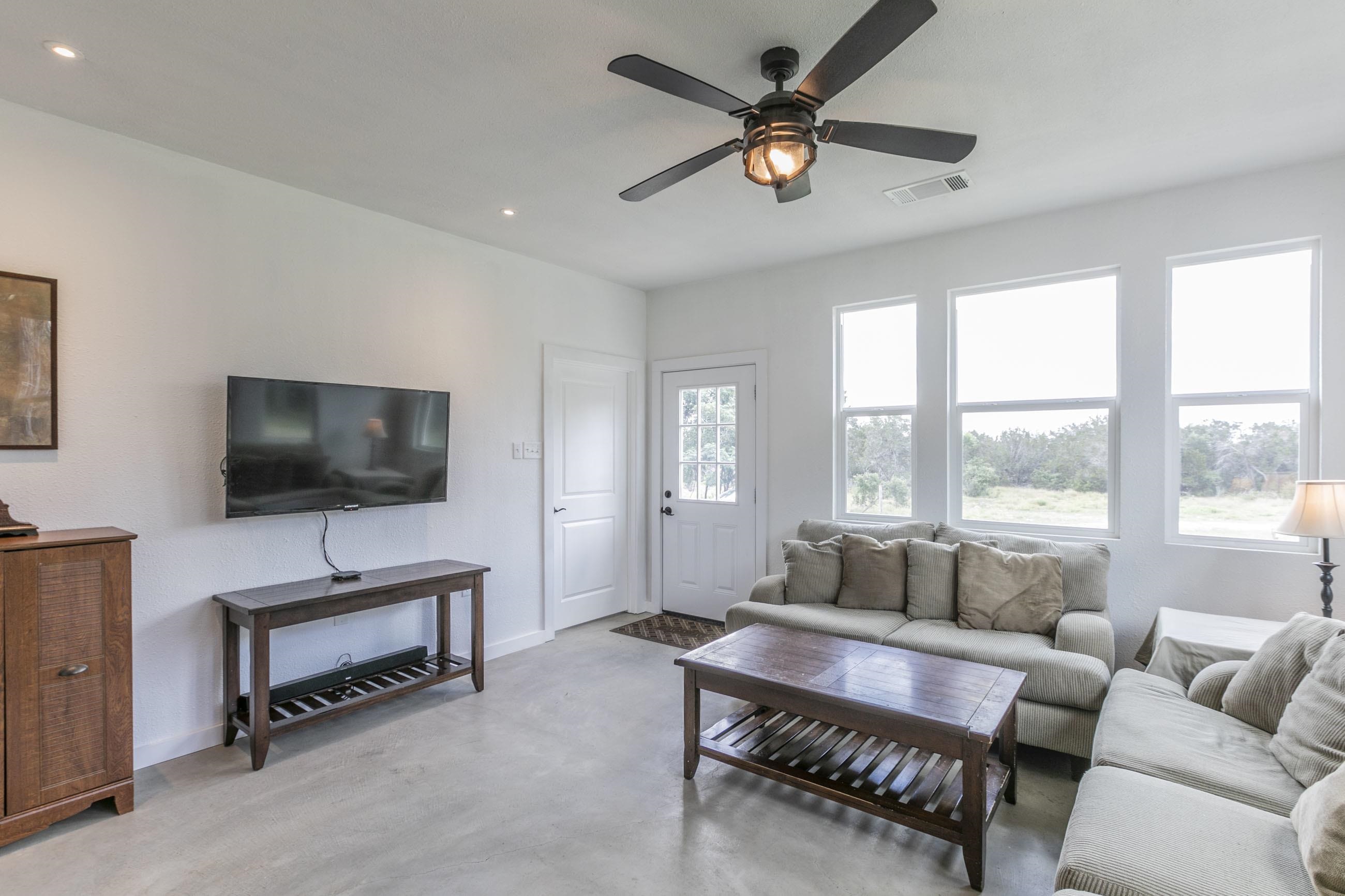 136 Jackie Lane Property Photo 10