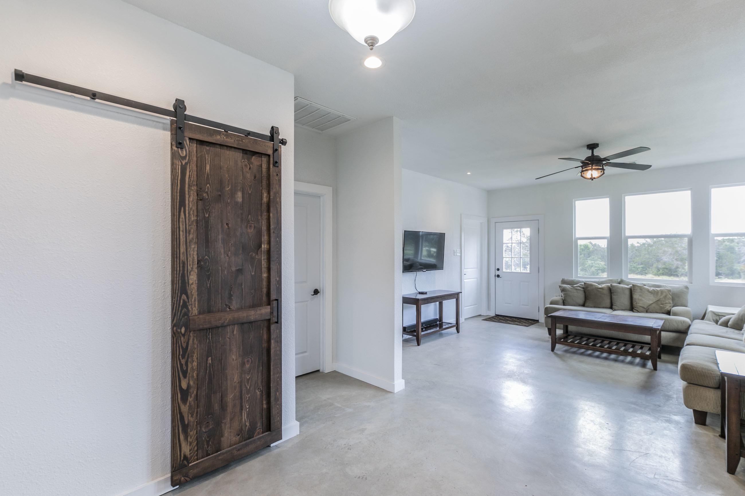 136 Jackie Lane Property Photo 11