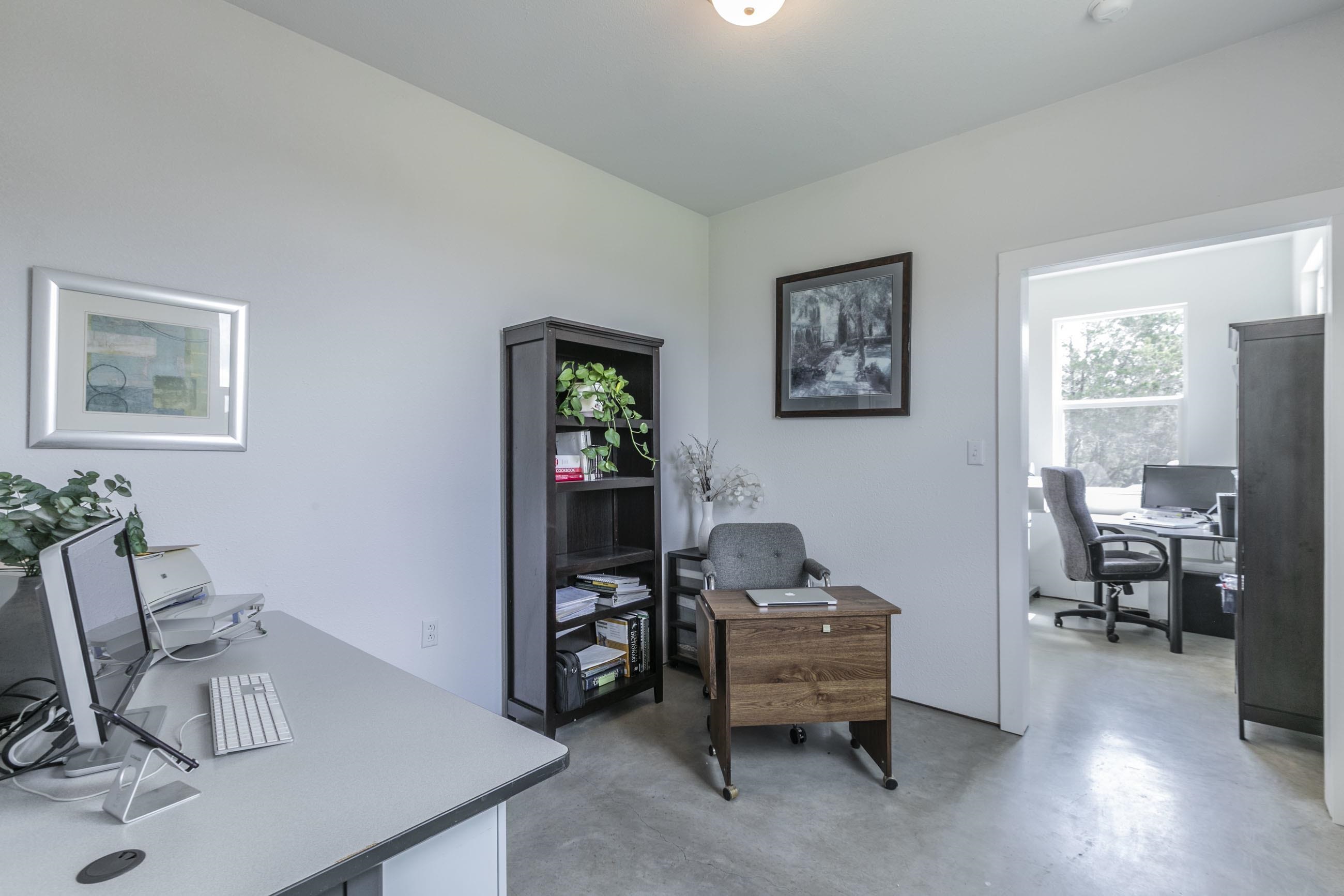 136 Jackie Lane Property Photo 22