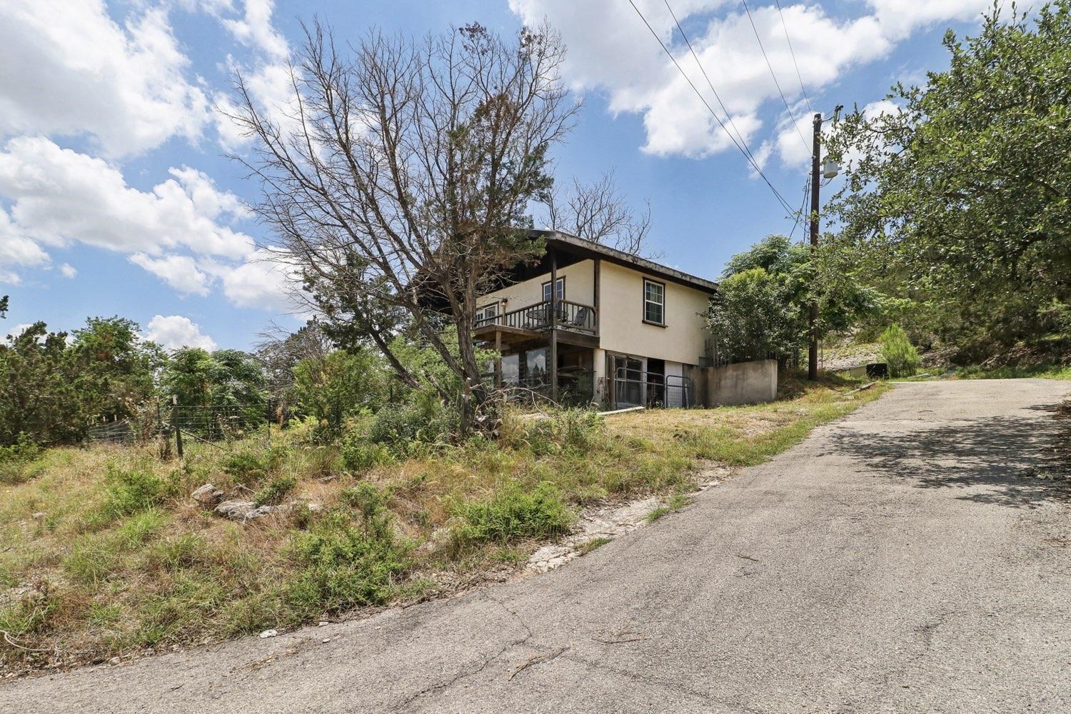 193 Royal Oaks Loop Property Photo 5