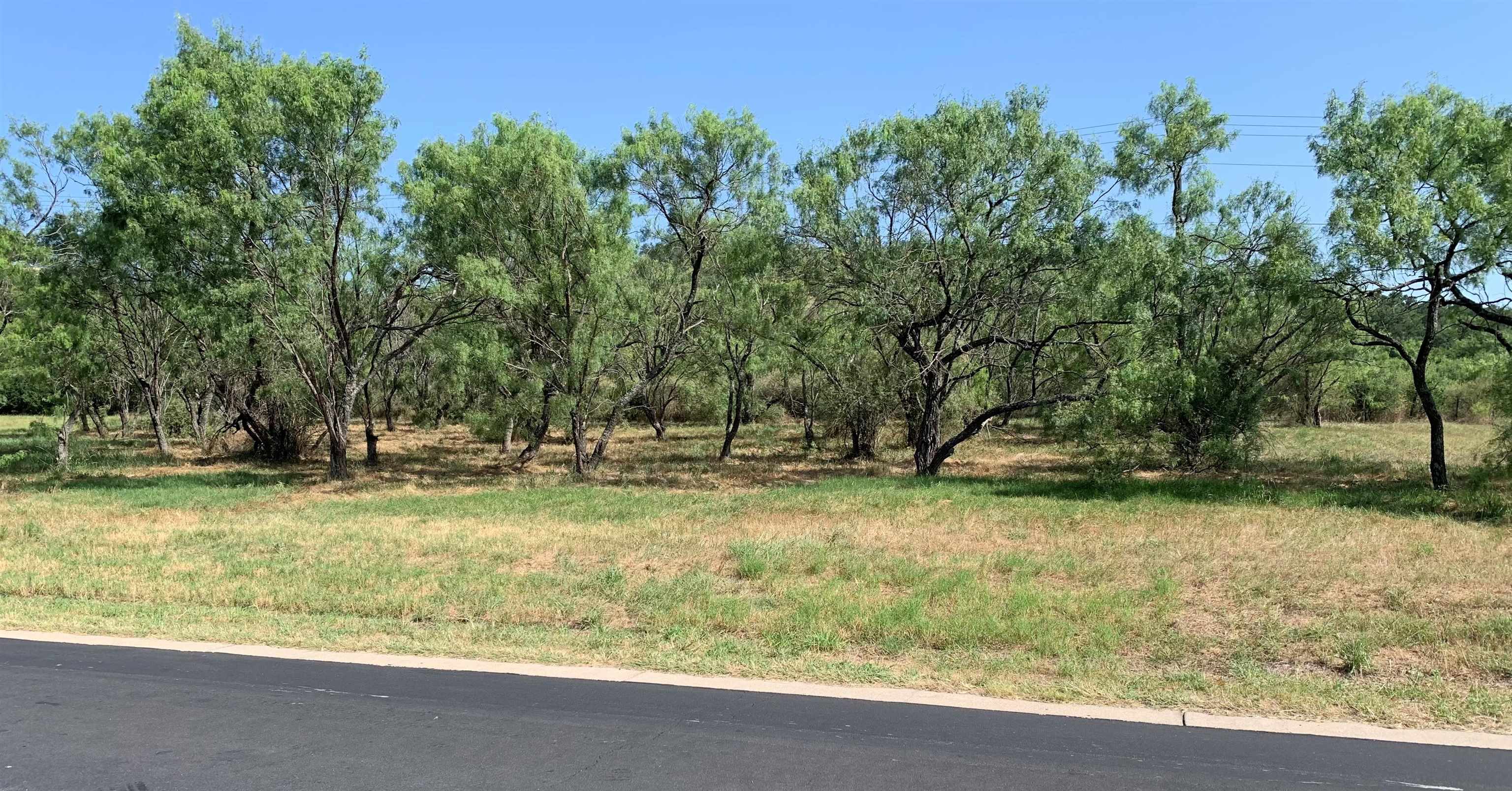 23069 Hi Circle South Property Photo 2