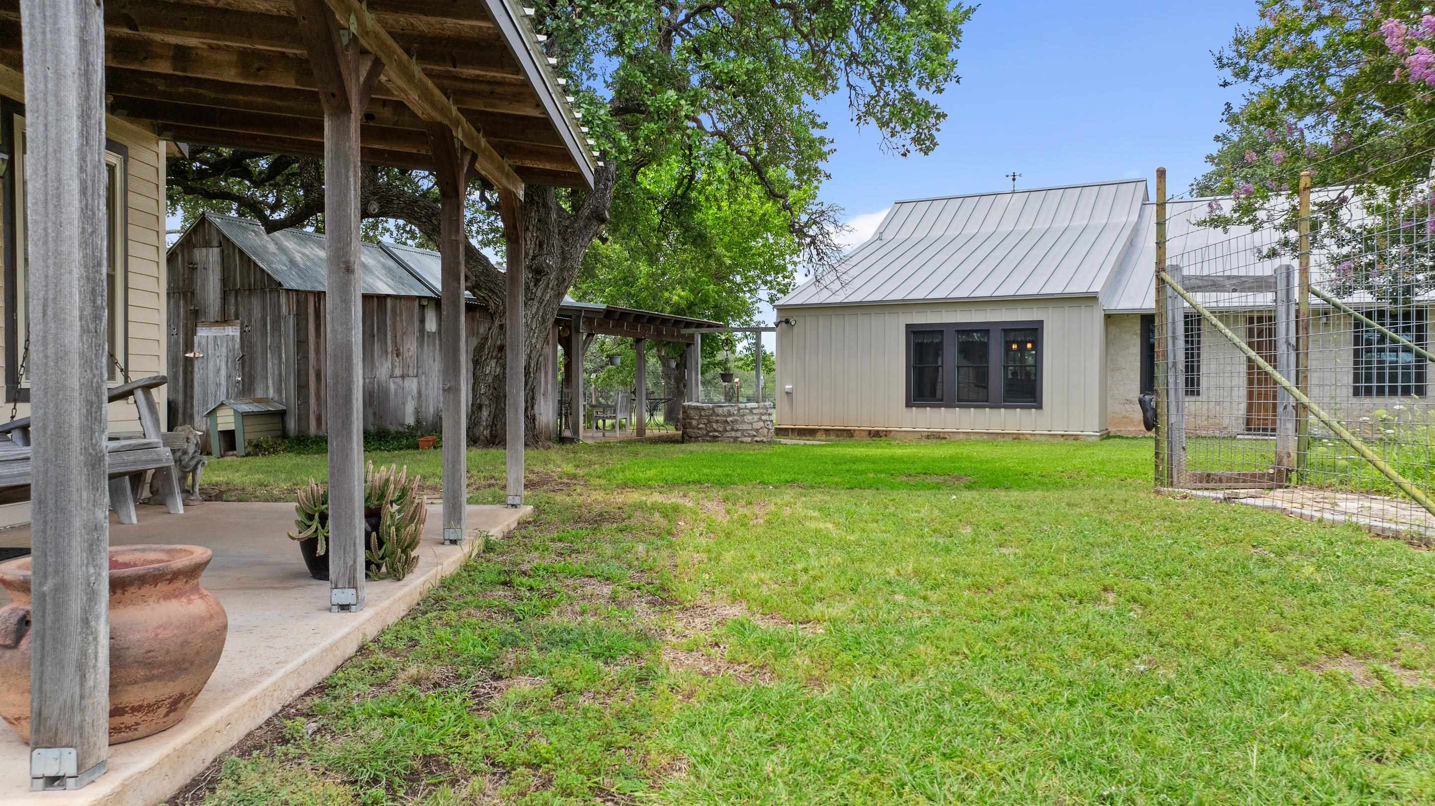 544 Alfred Henke Road Property Photo 12