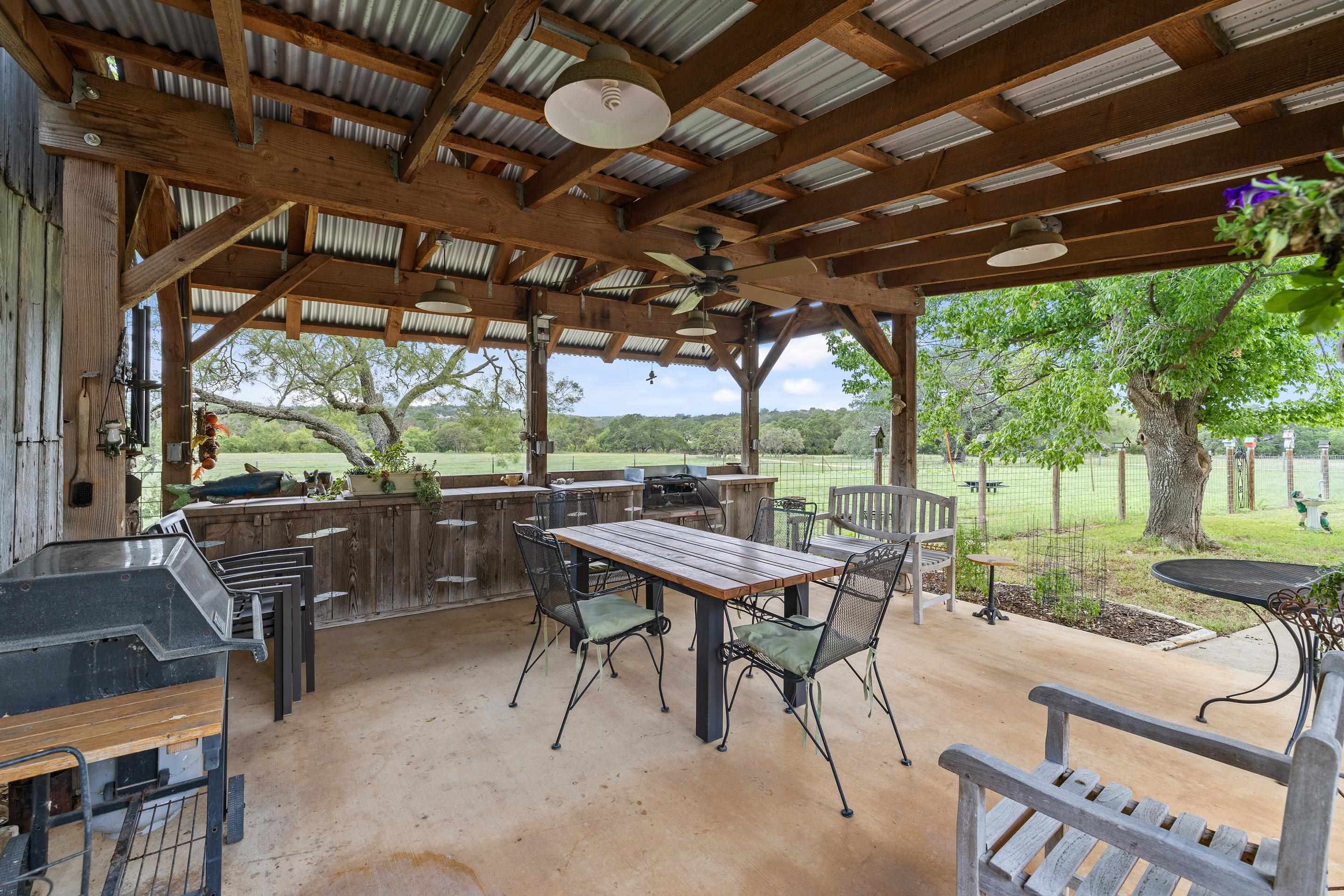544 Alfred Henke Road Property Photo 14
