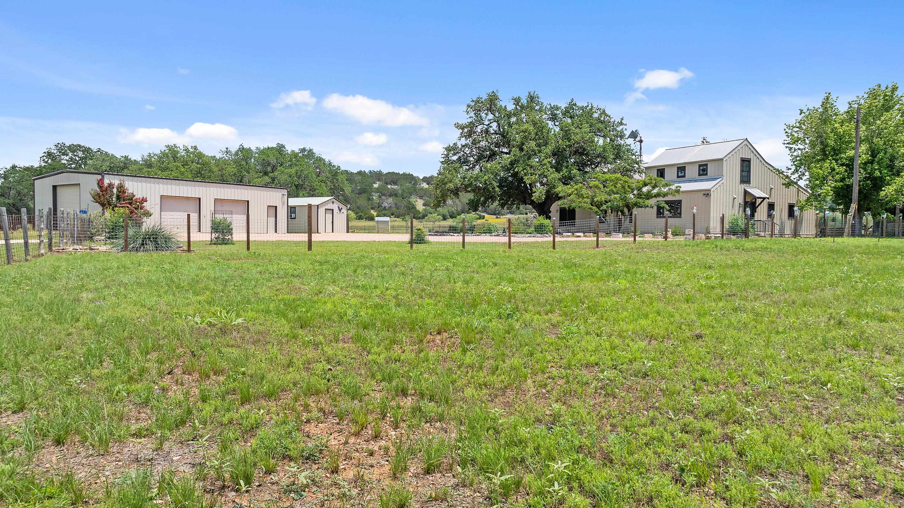 544 Alfred Henke Road Property Photo 20