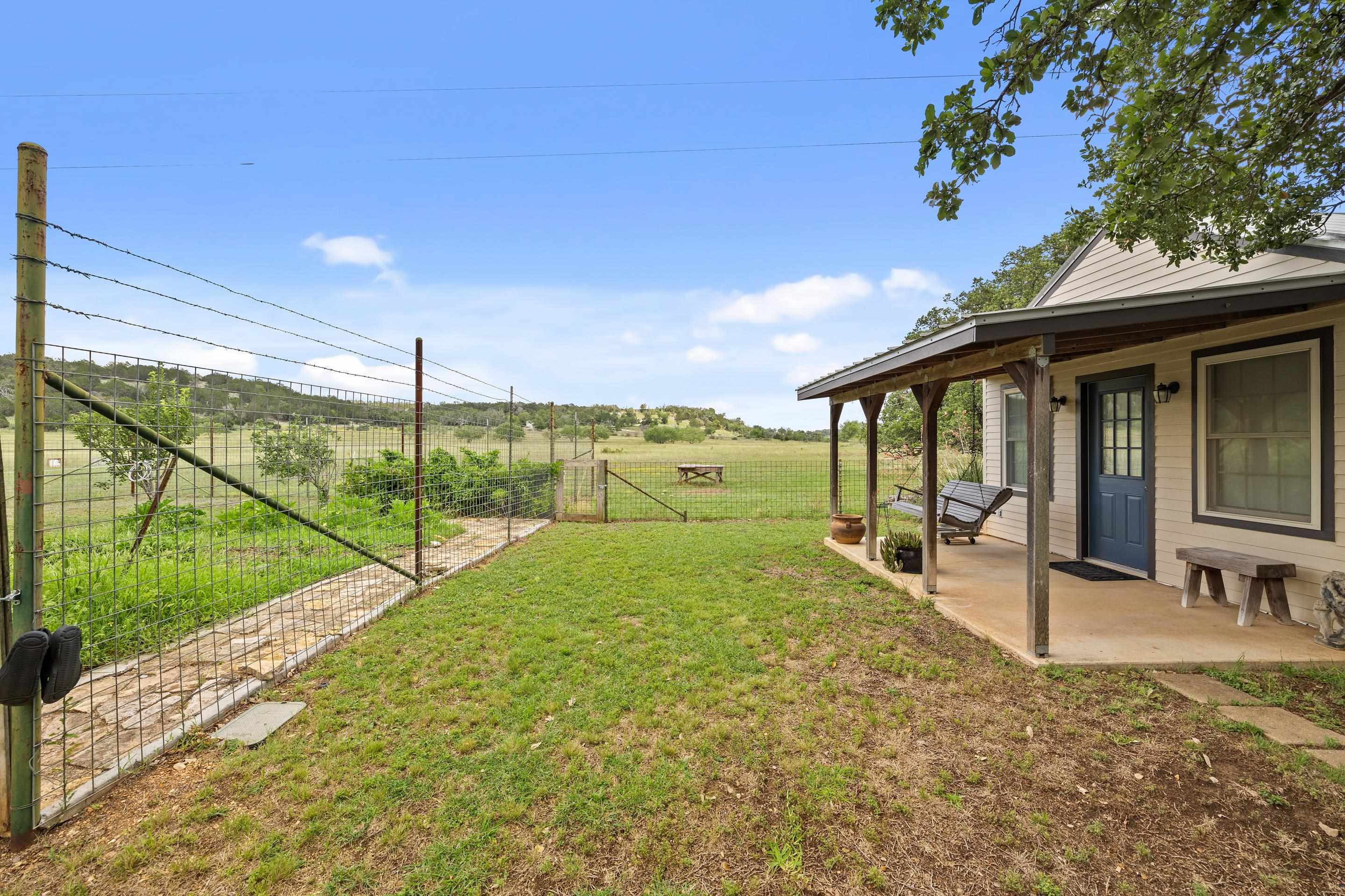 544 Alfred Henke Road Property Photo 24