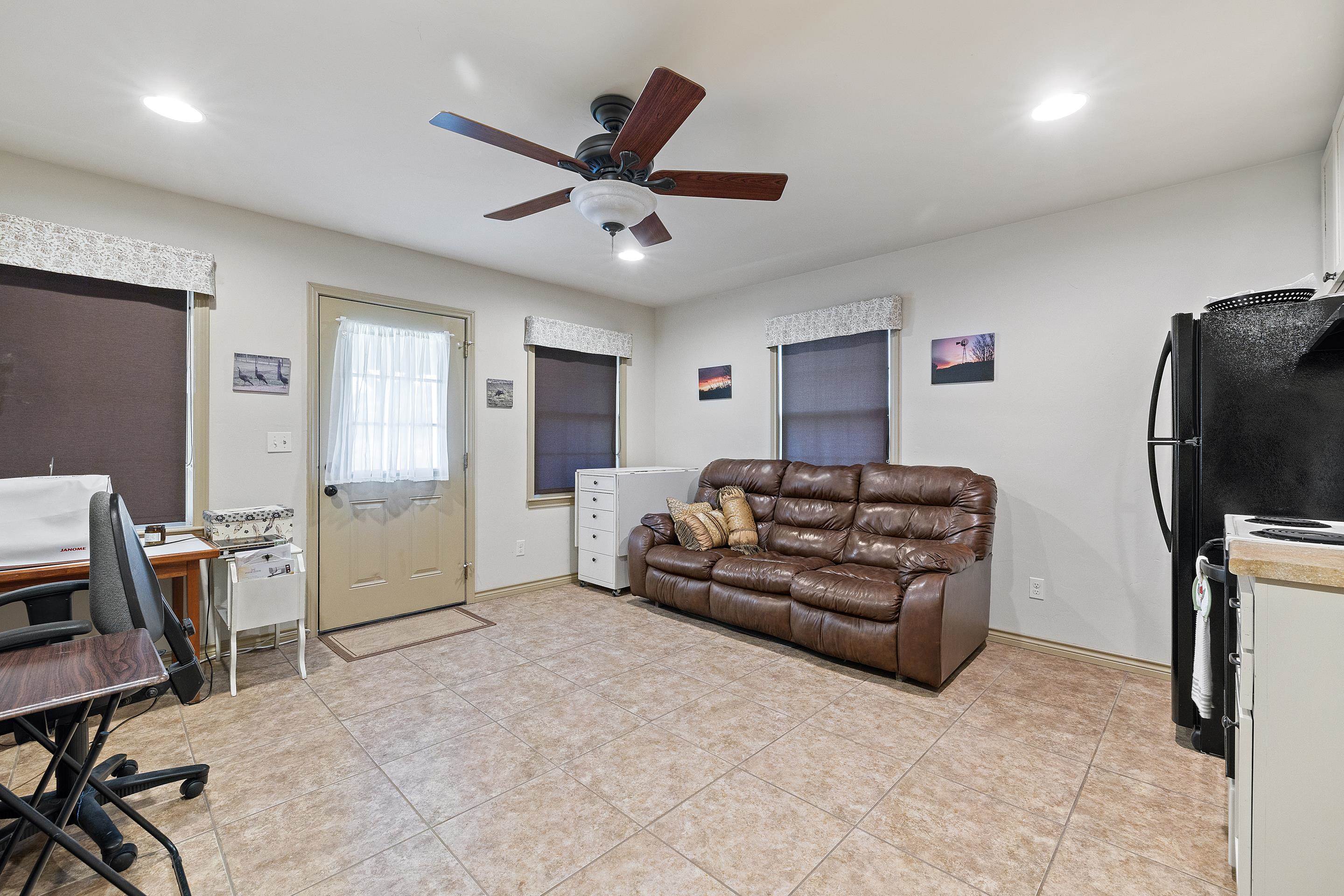 544 Alfred Henke Road Property Photo 25
