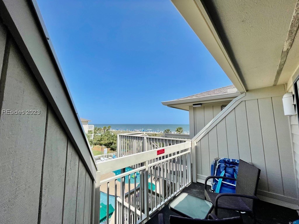 4 Forest Beach N Drive 318 Property Photo 9
