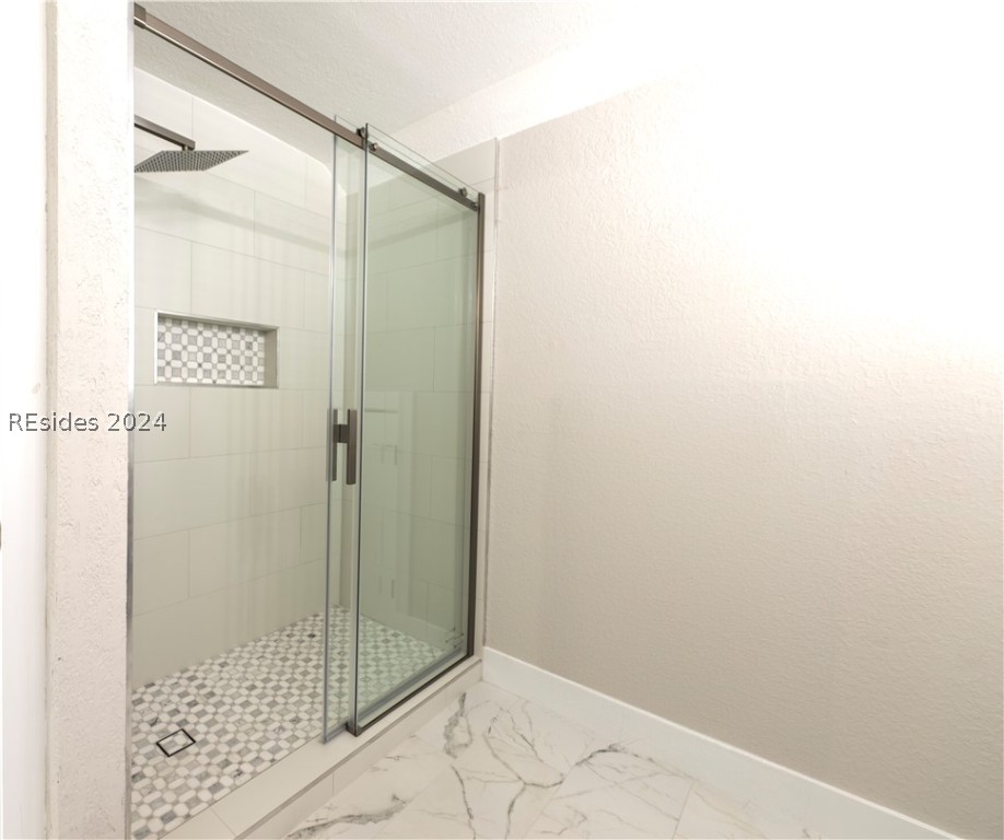 227 University Parkway Property Photo 27