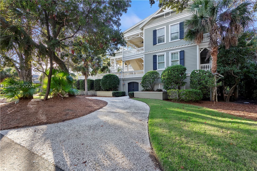 3 Armada Property Photo 2