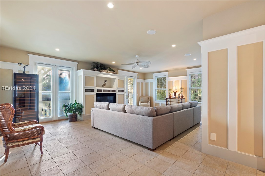3 Armada Property Photo 12