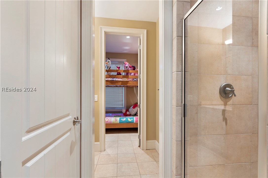 3 Armada Property Photo 14