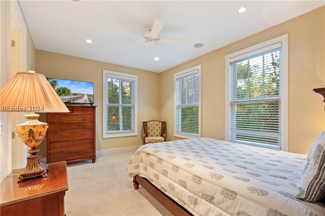 3 Armada Property Photo 22