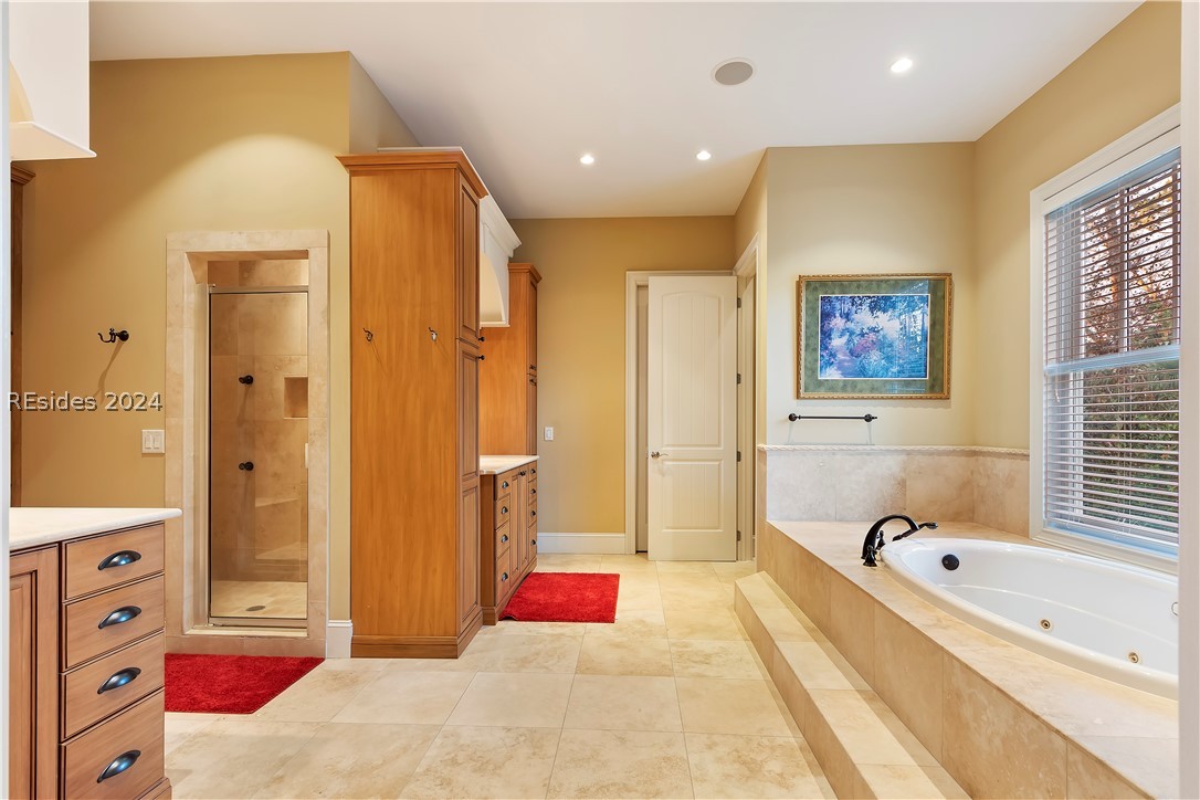 3 Armada Property Photo 35