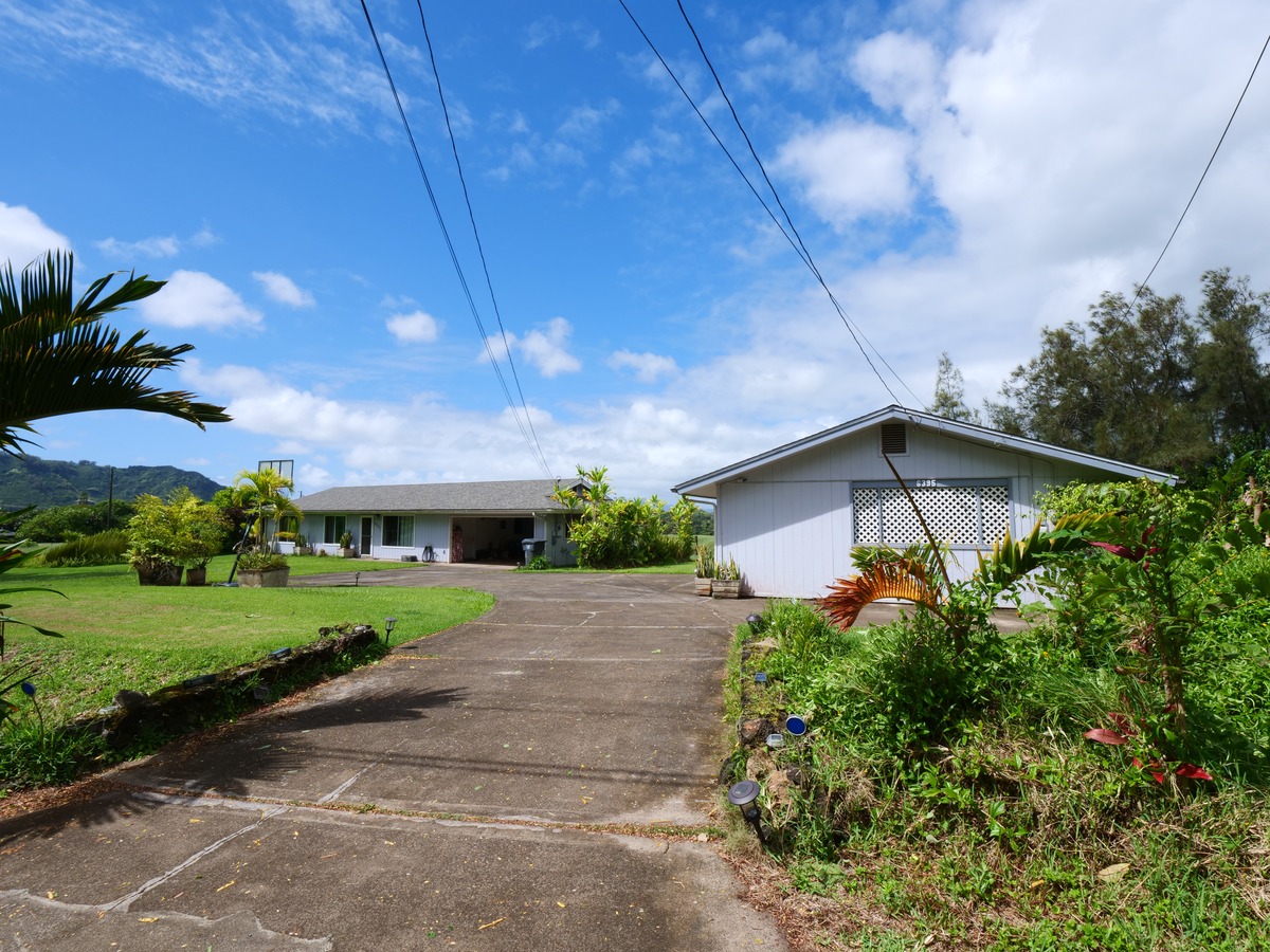 6395 Olohena Rd Property Photo 1