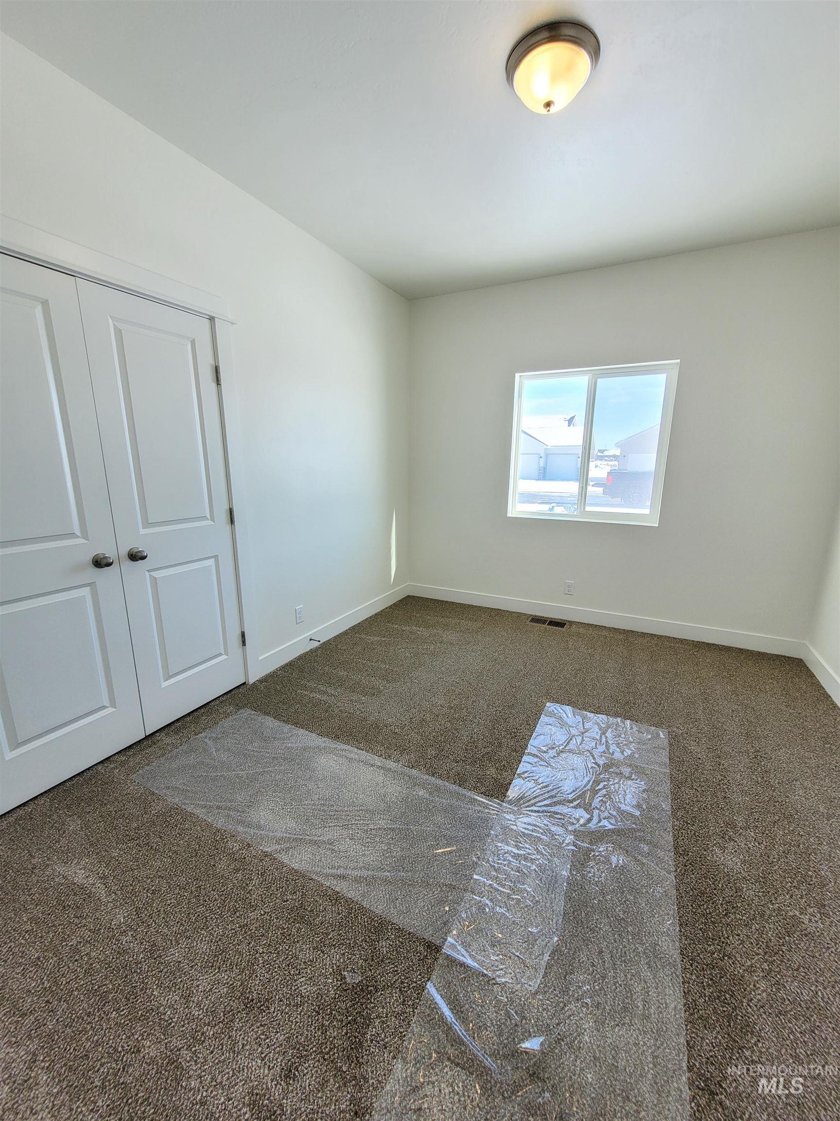 2420 Dorchester Ave Property Photo 19