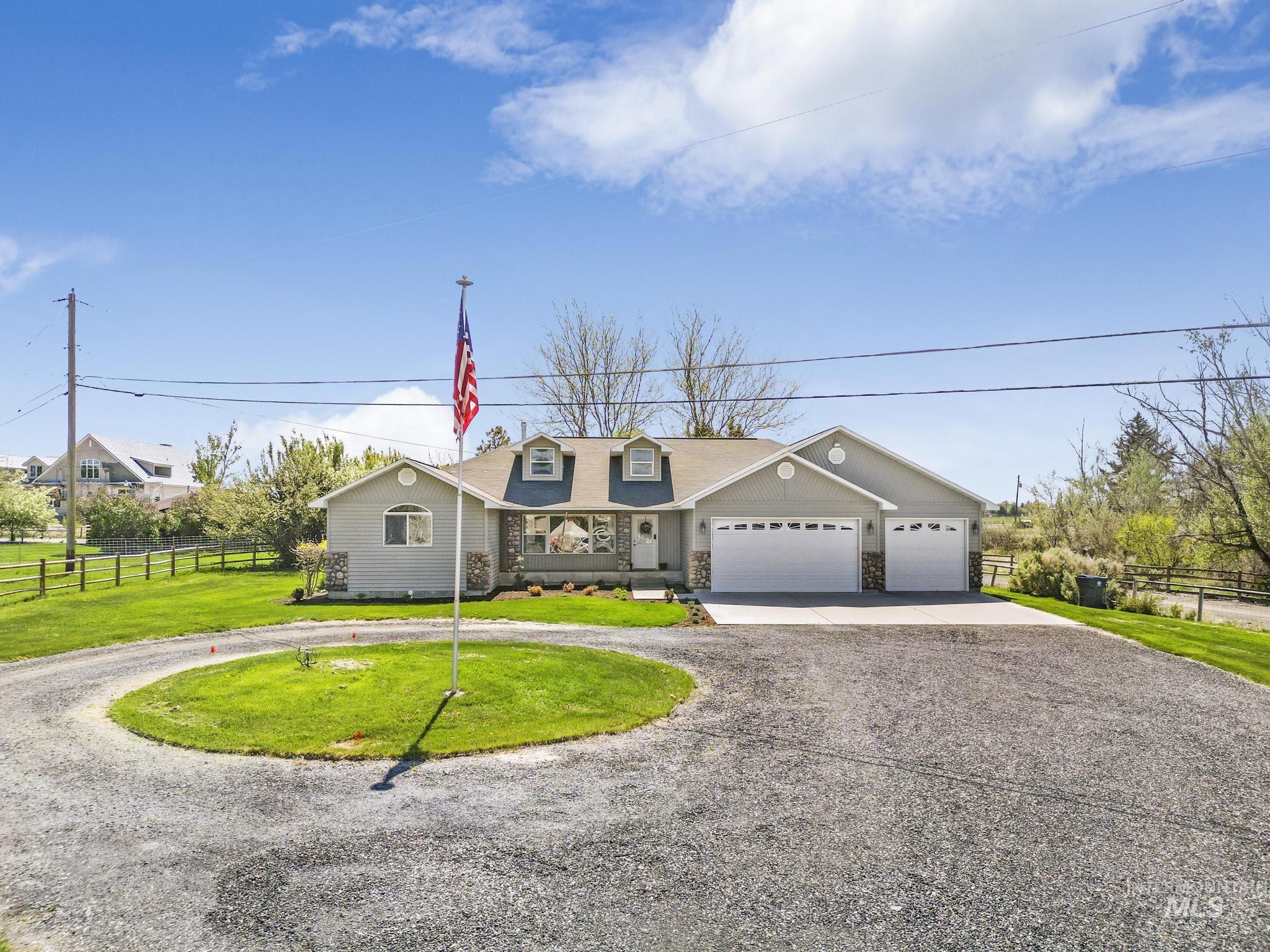2568 Pole Line Rd E Property Photo 1