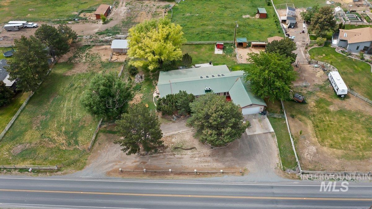 2593 E 3700 N Property Photo 44