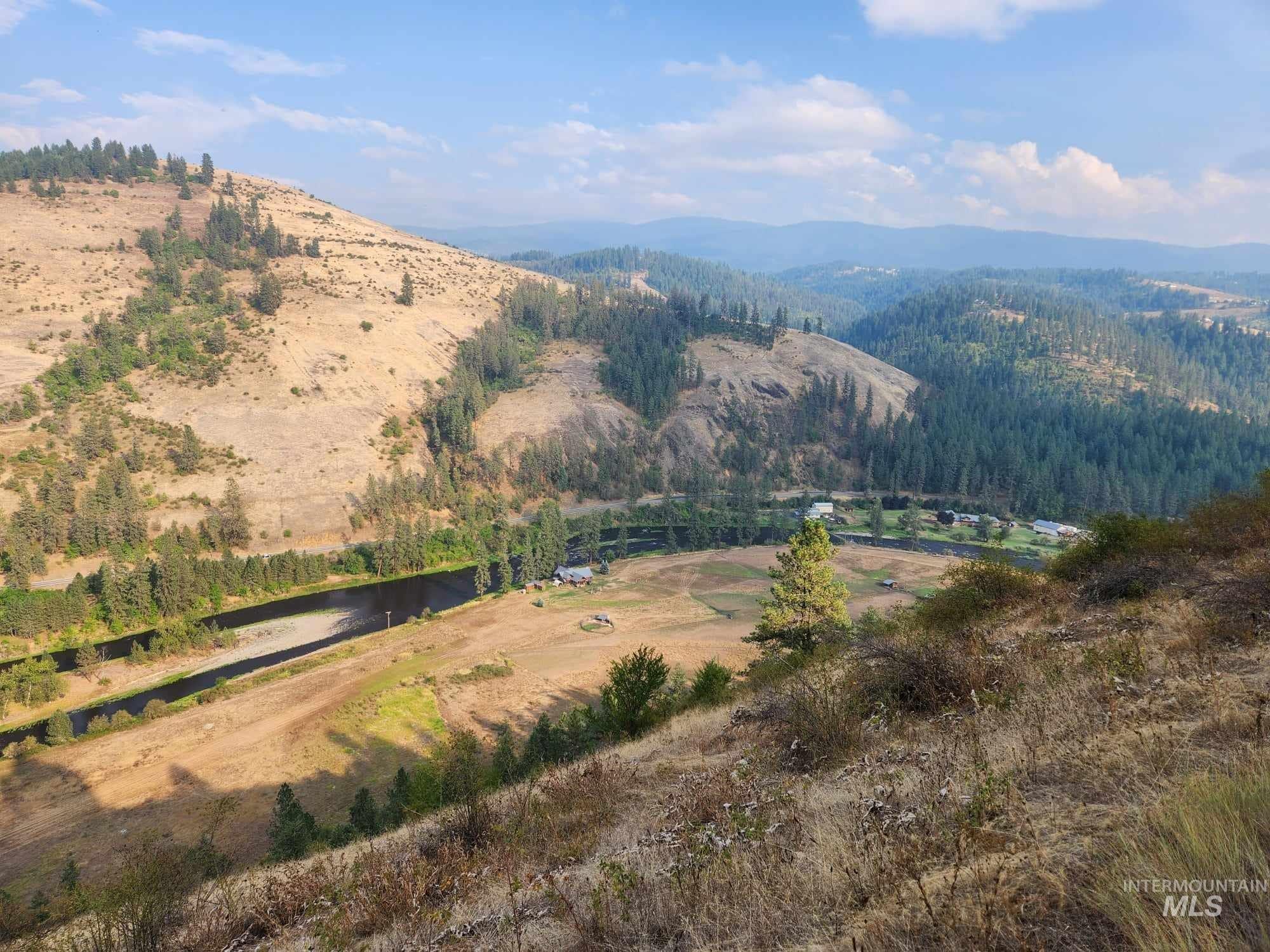 Tbd Highway 13 2.5 Acres Property Photo 4