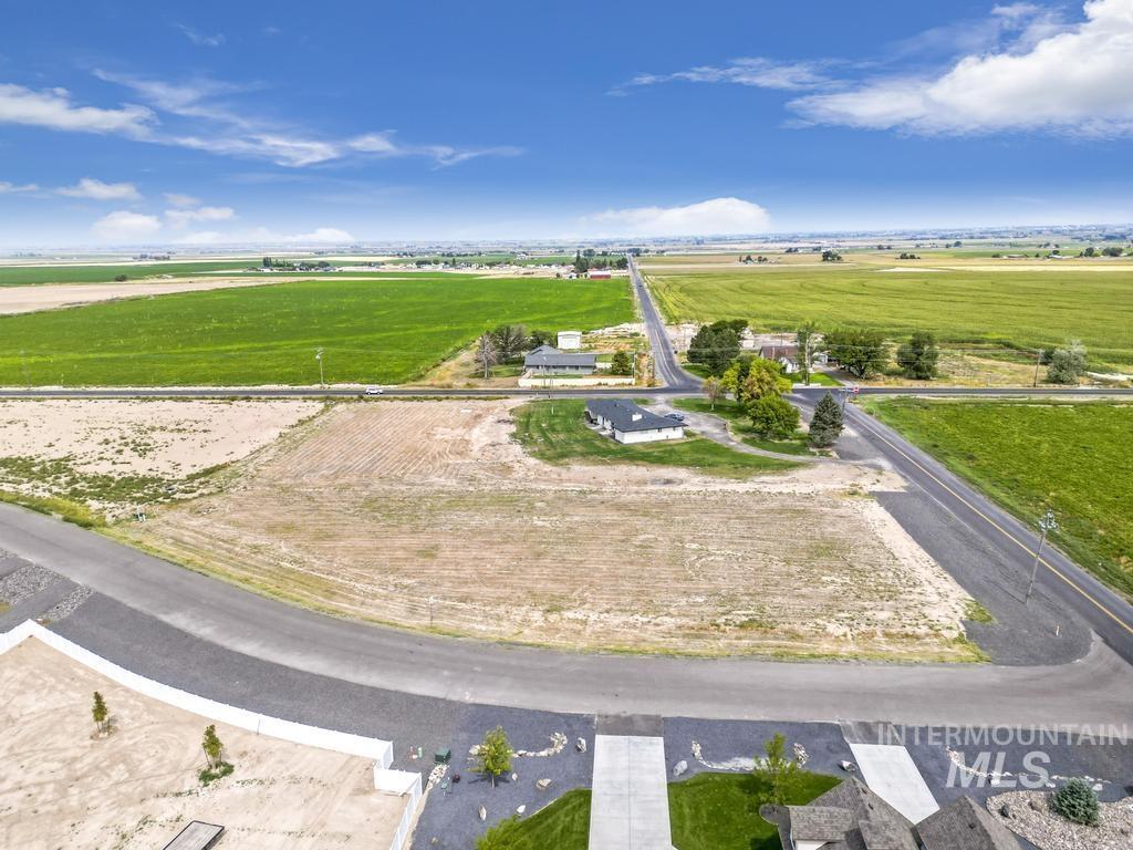 2296 E 4092 N Property Photo 1