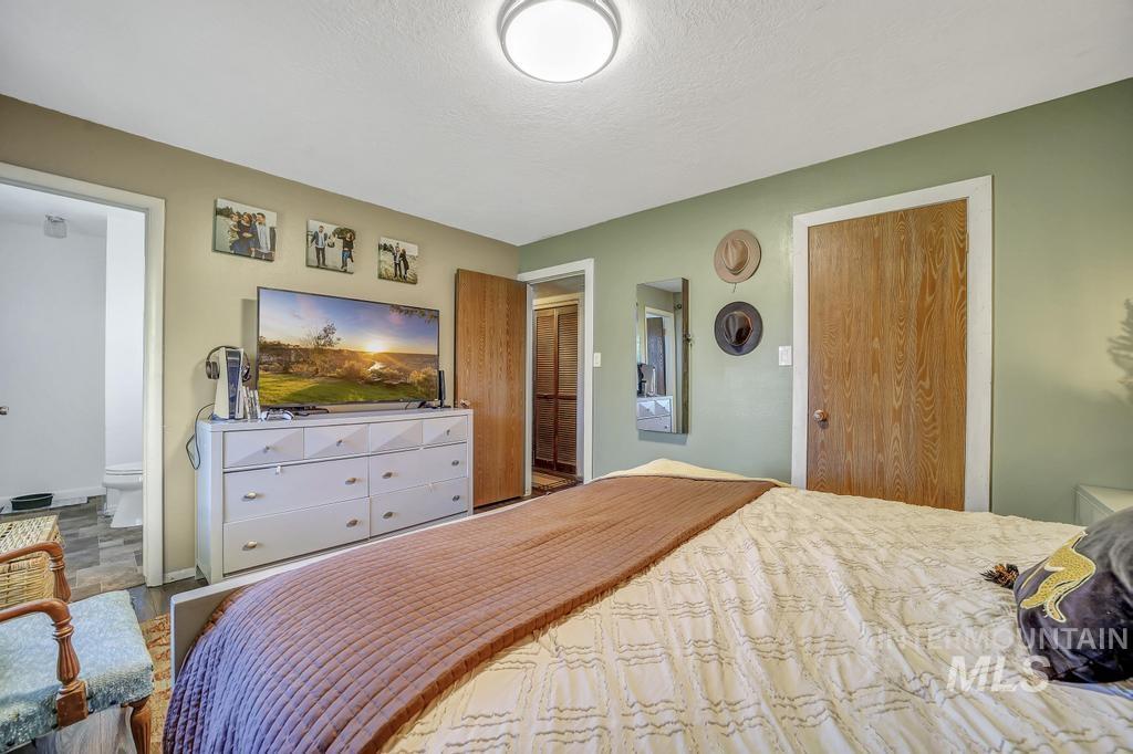 1111 Park Meadows Drive Property Photo 24