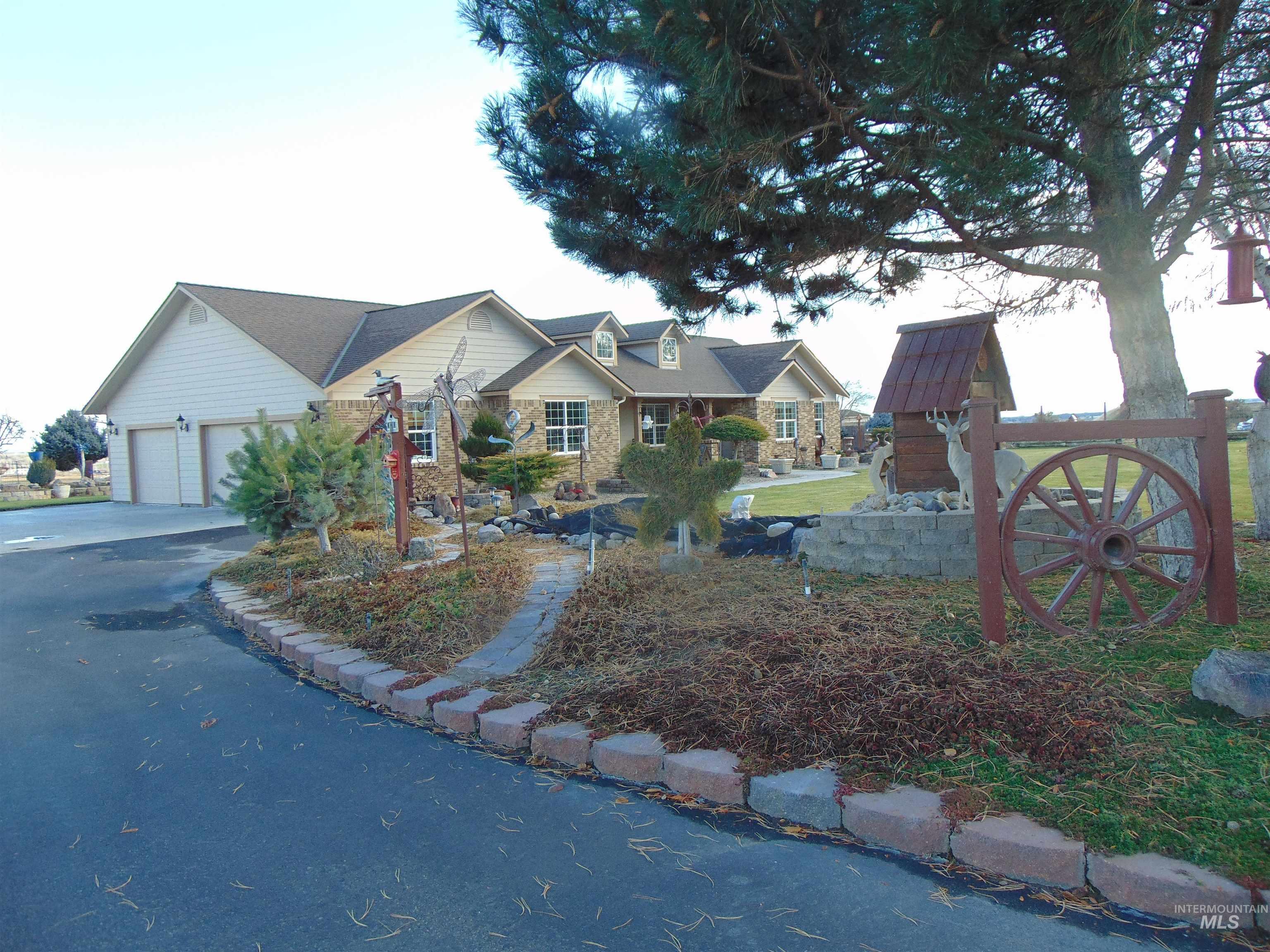 452 Thayer Dr. Property Photo
