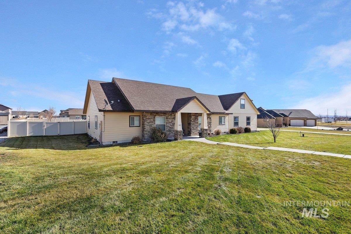 510 Tasia Brianna Drive W Property Photo 1
