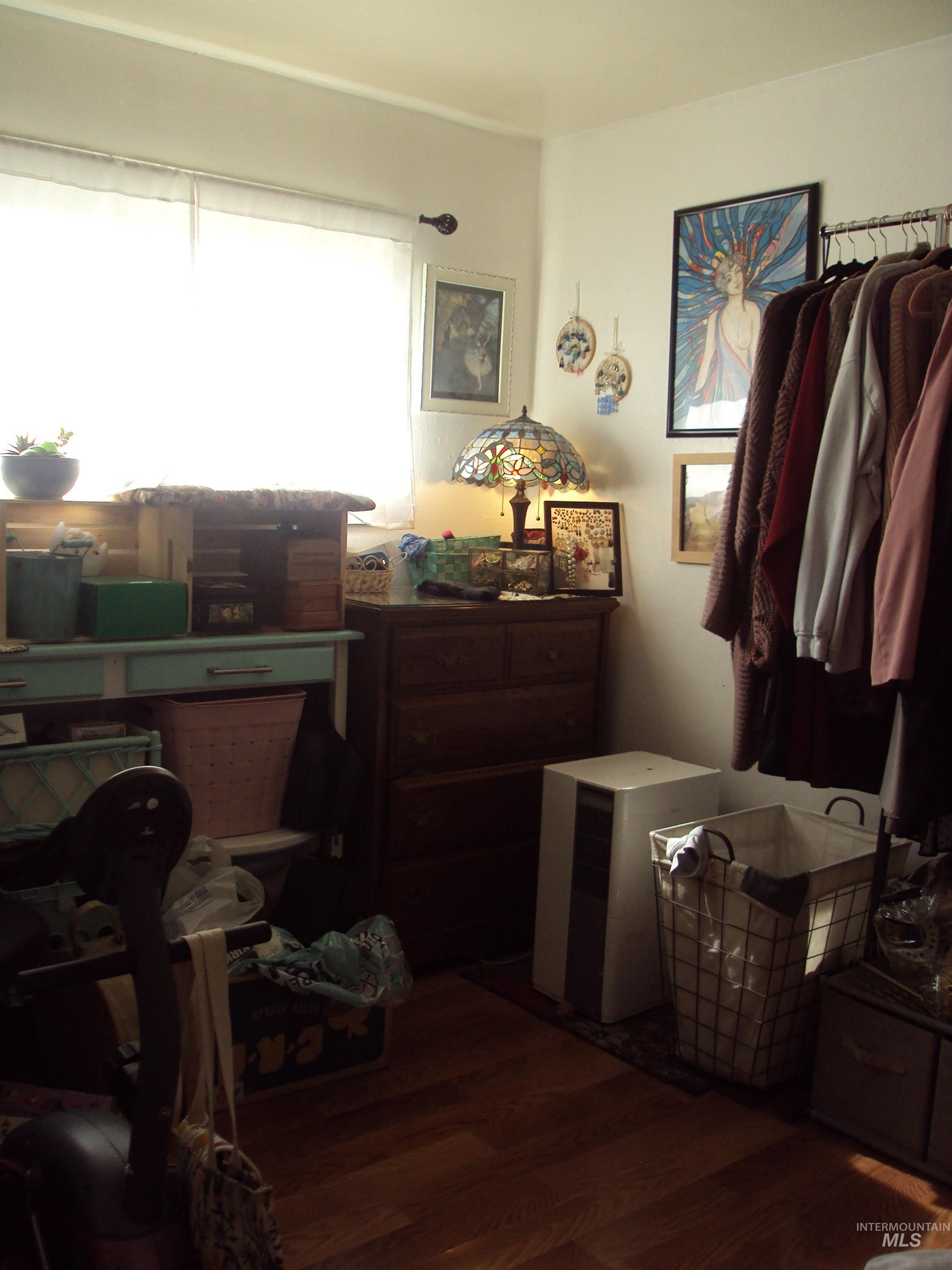 409, 411, 413 & 9th Street Property Photo 8